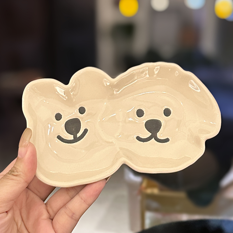 Japanese Mini Ceramic Snack Plates Set - Cute Soy Sauce & Vinegar Dipping Dishes for Sushi and Hot Pot - Perfect Home Use Decor Japanese Mini Ceramic Snack Plates Set - Cute Soy Sauce & Vinegar Dipping Dishes for Sushi and Hot Pot - Perfect Home Use Decor