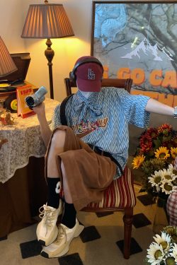 Japanese Retro Cartoon Embroidery Bow Tie Collar Shirt - Loose Gender-Neutral Summer Fashion 90s Style Top