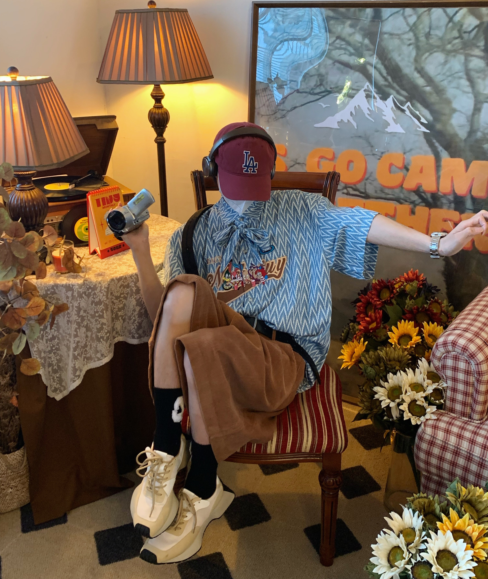 Japanese Retro Cartoon Embroidery Bow Tie Collar Shirt - Loose Gender-Neutral Summer Fashion 90s Style Top Japanese Retro Cartoon Embroidery Bow Tie Collar Shirt - Loose Gender-Neutral Summer Fashion 90s Style Top