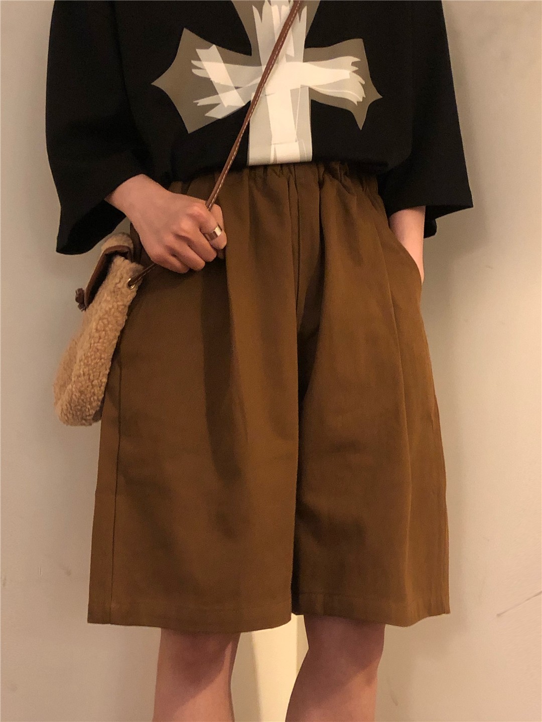 Japanese Retro Coffee Color Work Shorts for Men & Women - Summer Loose Casual Straight Wide-Leg Five-Point Pants Japanese Retro Coffee Color Work Shorts for Men & Women - Summer Loose Casual Straight Wide-Leg Five-Point Pants