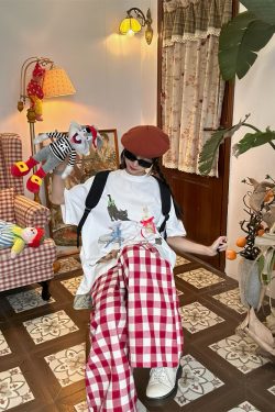 Japanese Retro Cute Cat Print Short Sleeve T-Shirt for Women with Bow and Round Neck - Fun Y2K Style Loose Fit Top