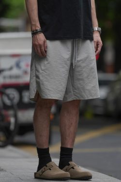 Japanese Retro Lightweight Quick-Dry Sports Shorts for Men and Women, Breathable Loose Casual Beach Five-Point Pants