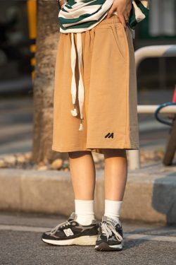 Japanese Retro Loose Five-Point Shorts for Men and Women - Casual Hong Kong Style Summer Shorts