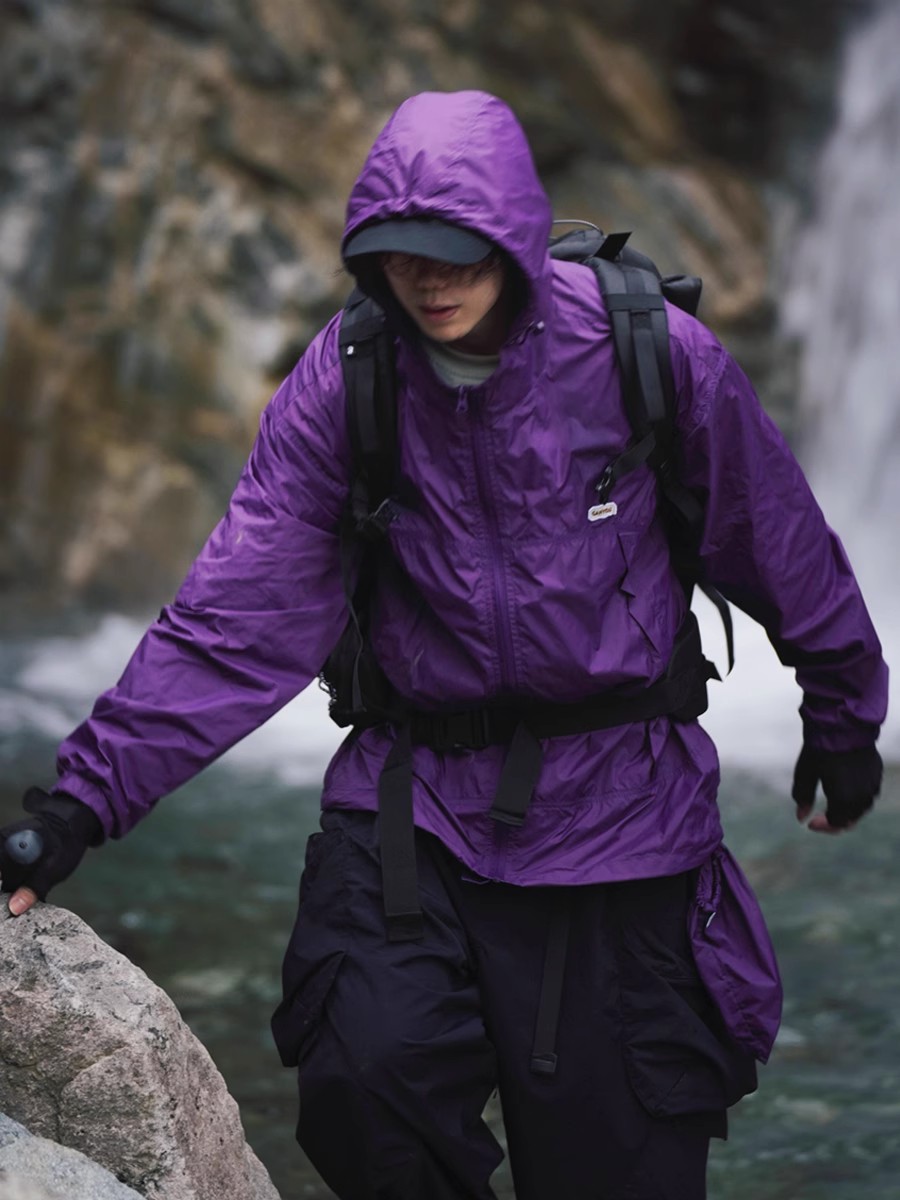 Japanese Retro Loose Mountain-Style Hooded Sun Protection Jacket with Irregular Buckle and Drawstring - Trendy Outdoor Climbing Coat Japanese Retro Loose Mountain-Style Hooded Sun Protection Jacket with Irregular Buckle and Drawstring - Trendy Outdoor Climbing Coat