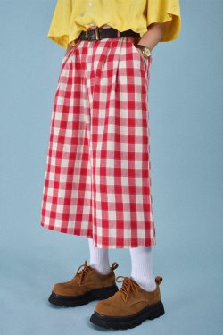 Japanese Retro Plaid Loose Casual Unisex Summer Wide-Leg Three-Quarter Pants - Versatile 90s Inspired Fashion