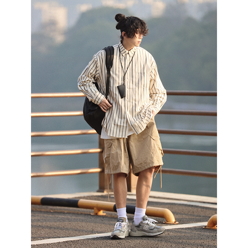 Japanese Retro Striped Long Sleeve Shirt for Men and Women – Versatile Casual Top, Spring Fashion Essential Japanese Retro Striped Long Sleeve Shirt for Men and Women – Versatile Casual Top, Spring Fashion Essential