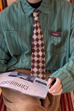 Japanese Retro Vertical Striped Long Sleeve Shirt - 2024 Autumn Loose Fit Sun Protection Top for a Relaxed Y2K Look