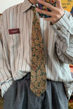 Japanese Retro Vertical Striped Long Sleeve Shirt for Autumn 2024 – Loose Fit, Sun Protection, Casual Style