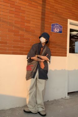 Japanese Retro Vertical Striped Short Sleeve Shirt for Summer, Versatile Half Sleeve Couple's Top in Hong Kong Style