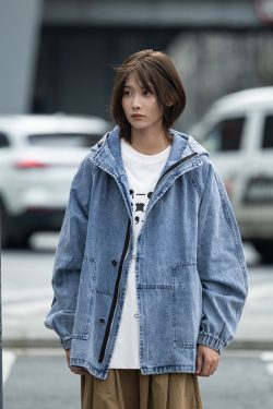 Japanese Retro Workwear Hoodie Jacket for Men - Loose Fit Denim Outerwear for Early Autumn