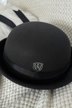 Japanese School Style Woolen Uniform Hat for Couples - College-Inspired Dumpling Gift Cap for Kindergarten and Casual Wear