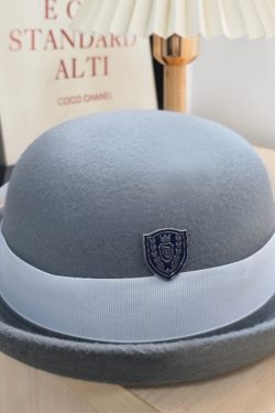 Japanese School Style Woolen Uniform Hat for Couples - College-Inspired Dumpling Gift Cap for Kindergarten and Casual Wear