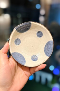 Japanese-Style 4.5-Inch Ceramic Sushi Plate - Retro Distressed Coarse Pottery for Dipping Sauce, Seasoning, and Hot Pot