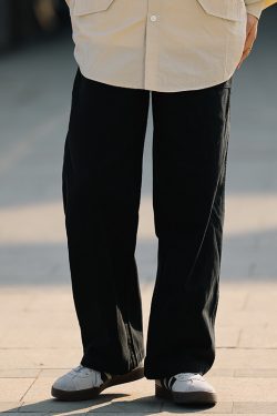 Japanese-Style Loose Straight Casual Pants for Men - Black Versatile Long Pants for Spring Fashion, Work & Everyday Wear