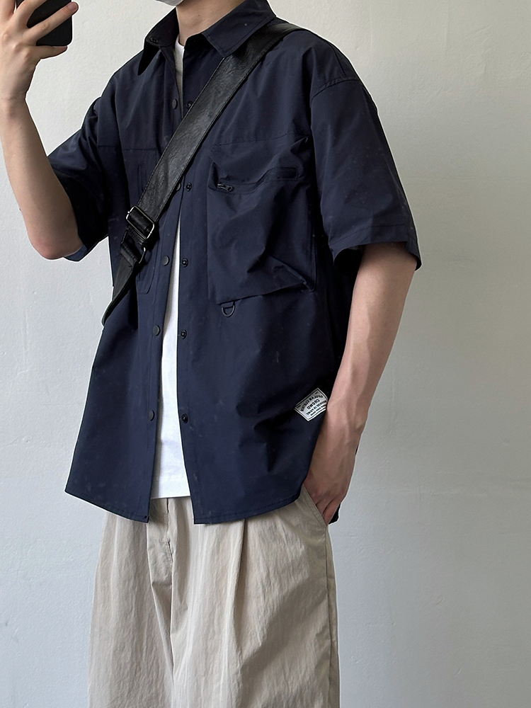 Japanese-Style Multi-Pocket Short Sleeve Shirt for Men and Women - Retro Loose Fit Casual Summer Workwear Japanese-Style Multi-Pocket Short Sleeve Shirt for Men and Women - Retro Loose Fit Casual Summer Workwear