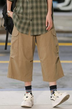 Japanese-Style Retro Loose Pocket Work Pants for Men and Women, Summer Street Fashion Casual Wide-Leg Cropped Trousers
