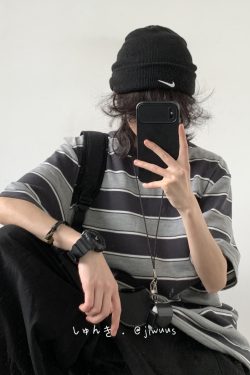 Japanese-Style Retro Striped Round Neck Short Sleeve T-Shirt for Summer, Unisex Loose College Style Half-Sleeve Top