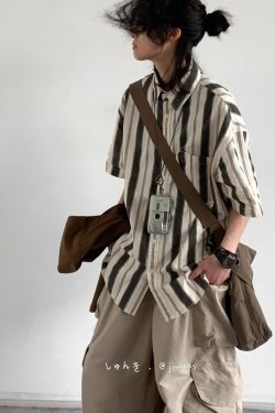 Japanese-Style Retro Vertical Striped Short Sleeve Shirt - Vintage Loose Casual Couple Top for Summer Trend