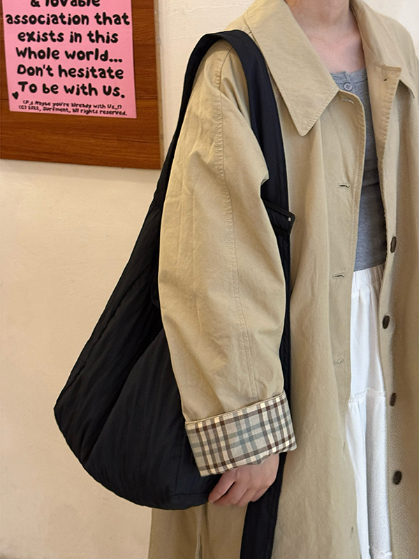 Japanese-Style Single-Shoulder Canvas Tote Bag for Women, Large-Capacity Wrinkled Design, Perfect for Class and Commuting Japanese-Style Single-Shoulder Canvas Tote Bag for Women, Large-Capacity Wrinkled Design, Perfect for Class and Commuting