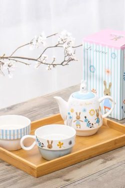 Japanese-Style Sugar Rabbit Ceramic Teapot Set with 2 Teacups and Filter - Cute Afternoon Tea Set for Two, Kids and Parents Tea Service