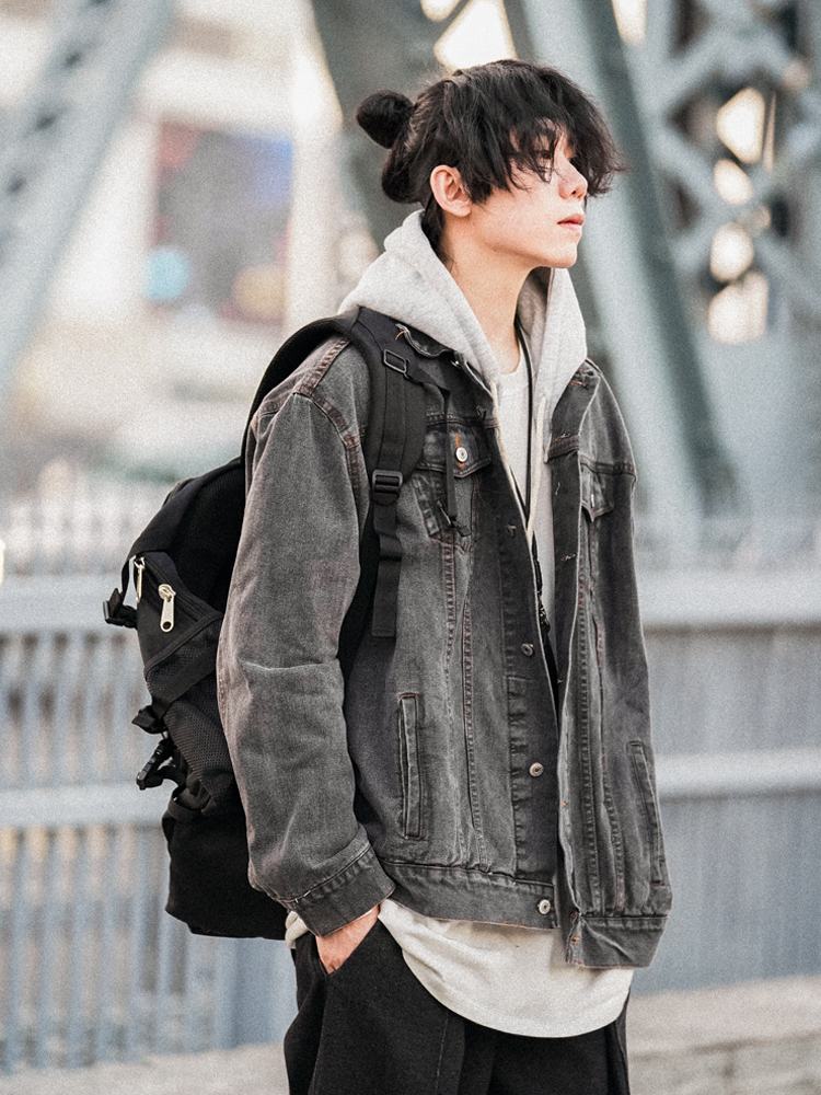 Japanese-Style Women's Hooded Denim Jacket - Loose Casual Spring Autumn Outerwear for Couples, Unisex Fashionable Layering Piece Japanese-Style Women's Hooded Denim Jacket - Loose Casual Spring Autumn Outerwear for Couples, Unisex Fashionable Layering Piece