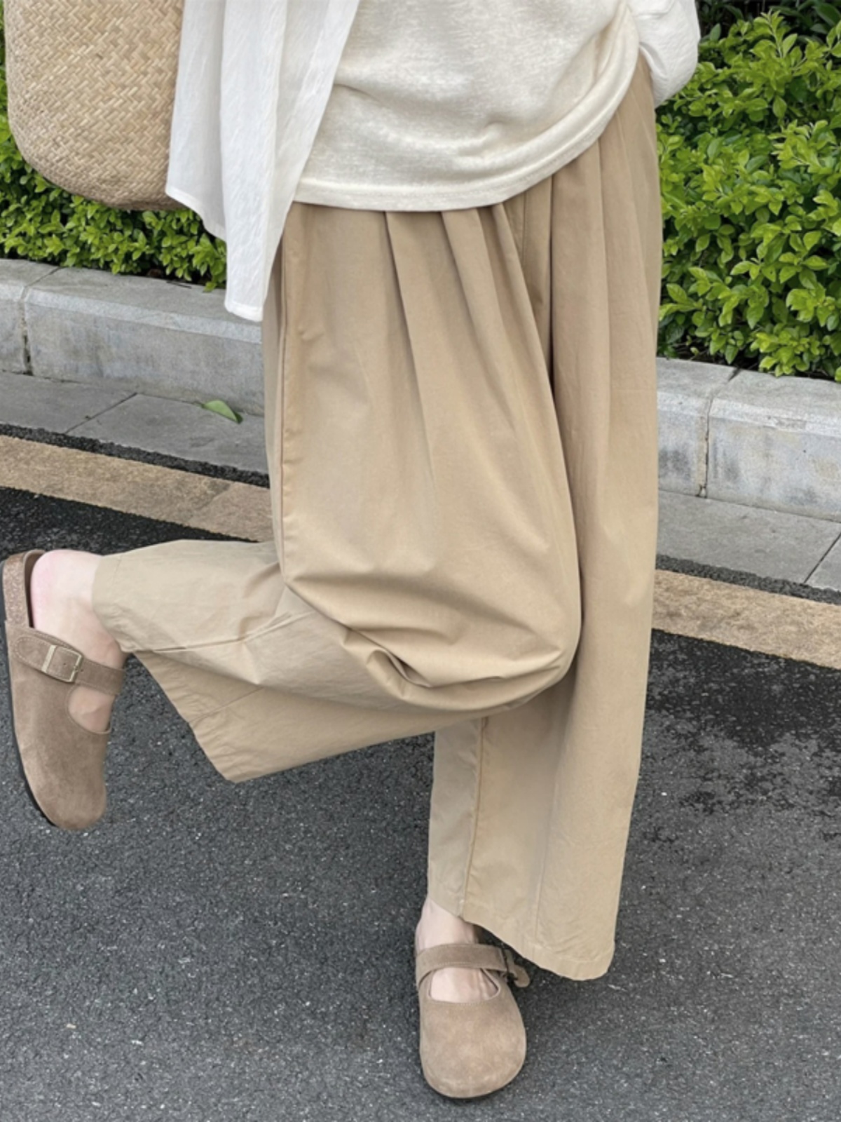 Khaki Japanese-Style Plus-Size Women's Balloon Casual Pants - Summer Lightweight Nine-Point Harem Trousers Khaki Japanese-Style Plus-Size Women's Balloon Casual Pants - Summer Lightweight Nine-Point Harem Trousers