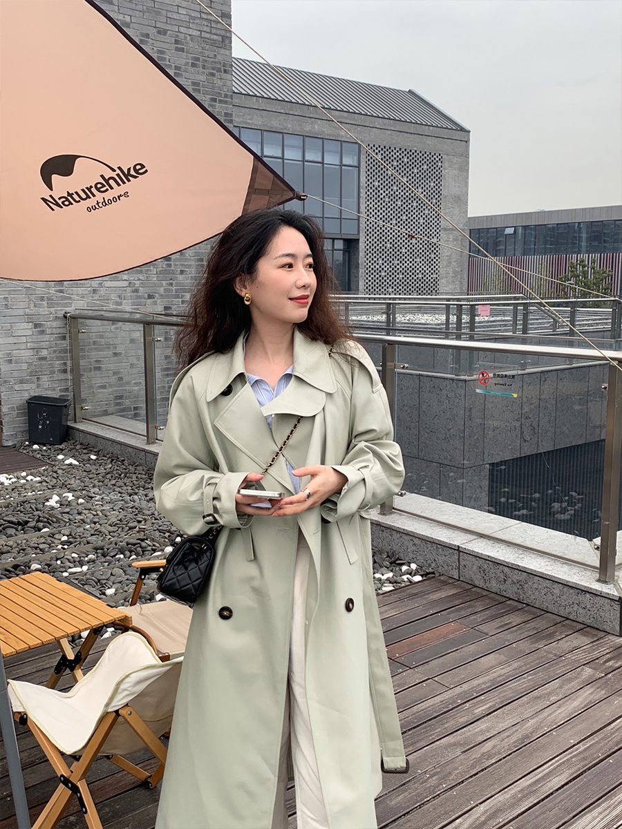 Korean Chic Long Trench Coat for Women - Mid-Length Stylish Outerwear for Spring and Autumn, Perfect for Shorter Individuals Korean Chic Long Trench Coat for Women - Mid-Length Stylish Outerwear for Spring and Autumn, Perfect for Shorter Individuals