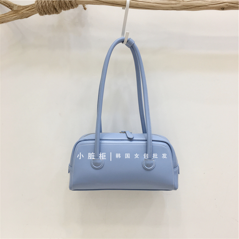 Korean Retro Bowling Bag - 2024 Spring Handheld Shoulder Underarm Boston Bag for Fashionable Niche Style Korean Retro Bowling Bag - 2024 Spring Handheld Shoulder Underarm Boston Bag for Fashionable Niche Style