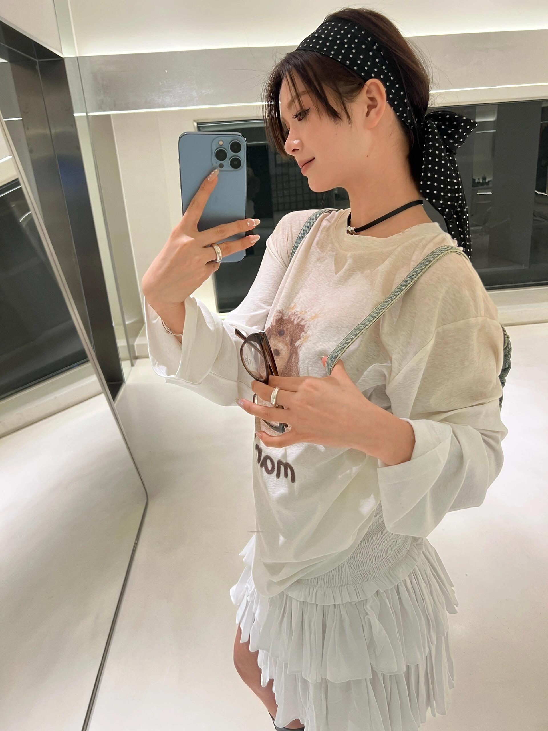 Korean Retro Little Dog Princess Print Long Sleeve T-Shirt - Casual Sun Protection Cover-Up in Pure Cotton for Women Korean Retro Little Dog Princess Print Long Sleeve T-Shirt - Casual Sun Protection Cover-Up in Pure Cotton for Women