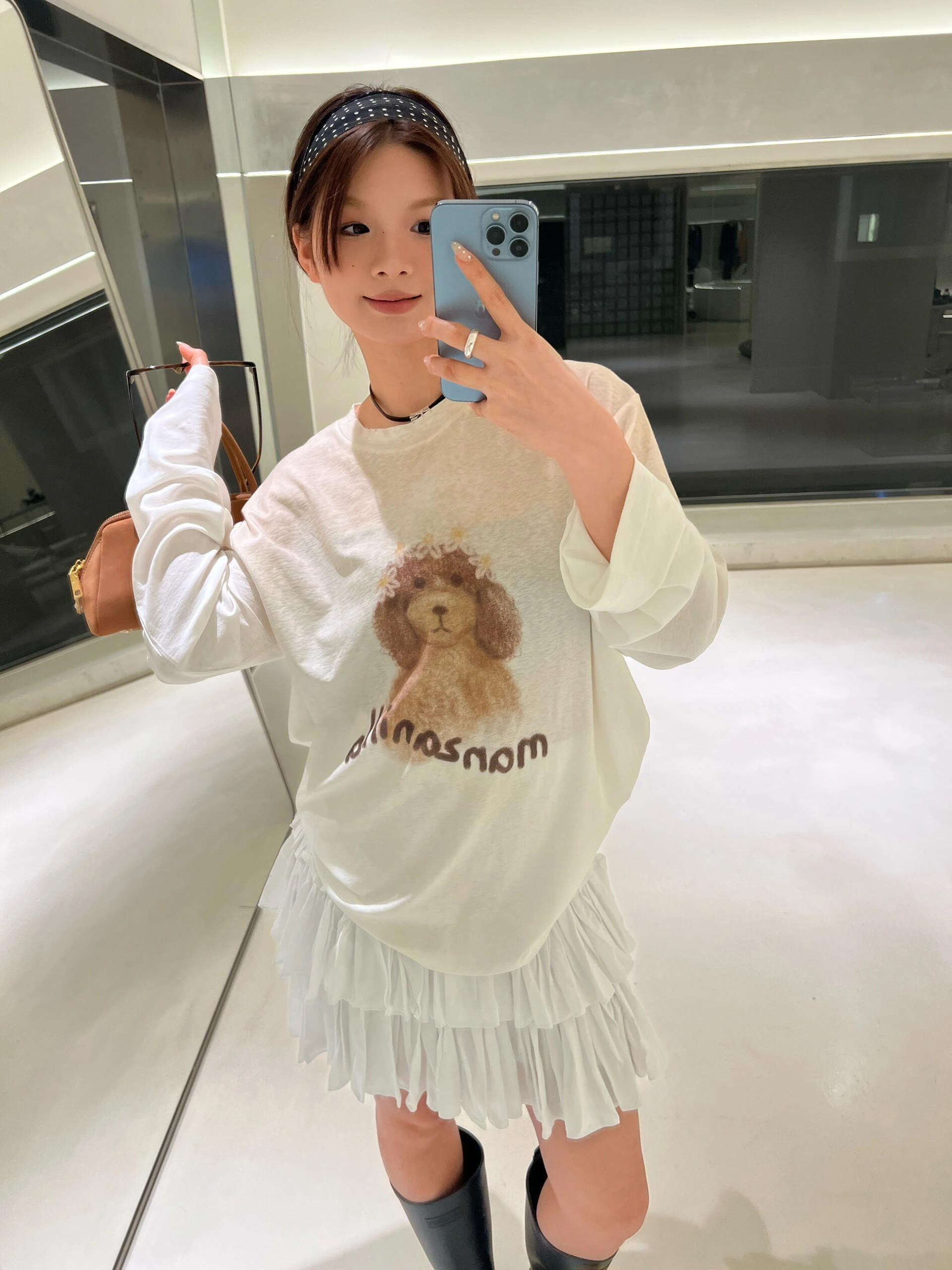 Korean Retro Little Dog Princess Print Long Sleeve T-Shirt - Casual Sun Protection Cover-Up in Pure Cotton for Women Korean Retro Little Dog Princess Print Long Sleeve T-Shirt - Casual Sun Protection Cover-Up in Pure Cotton for Women