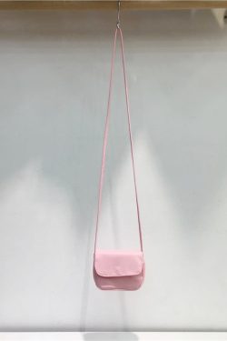 Korean Retro Mini Shoulder Crossbody Bag - Cute Small Square Design for Summer 2024, Fashionable Red Style