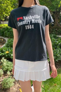 Korean Retro Sports Digital Print Fitted Cotton Top – Short Sleeve Slim Fit for a Stylish Instagram Look