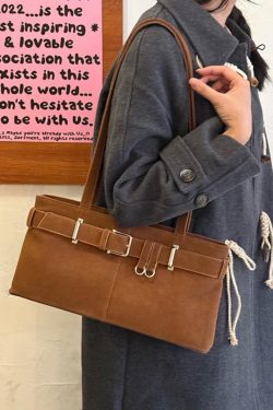 Korean Retro Underarm Baguette Bag for Women - Versatile Commuting Shoulder Bag with High-End Keychain, Stylish Motorcycle Accessory