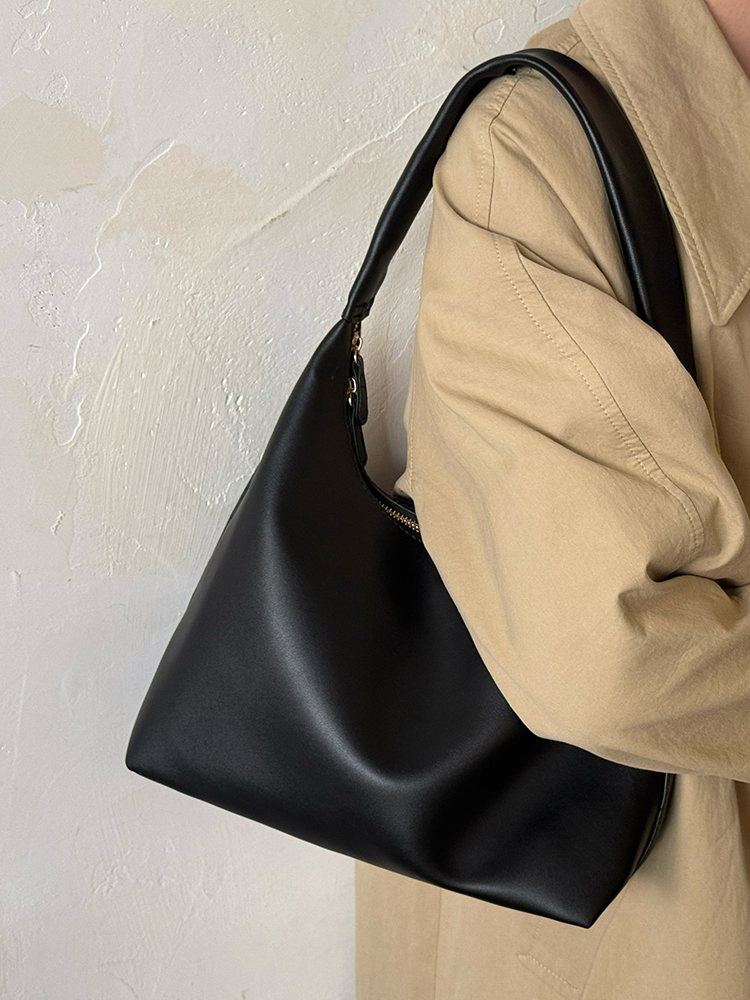 Korean Soft Leather Casual Tote Shoulder Bag for Women - 2025 Minimalist Underarm Bag in Lazy Style Korean Soft Leather Casual Tote Shoulder Bag for Women - 2025 Minimalist Underarm Bag in Lazy Style