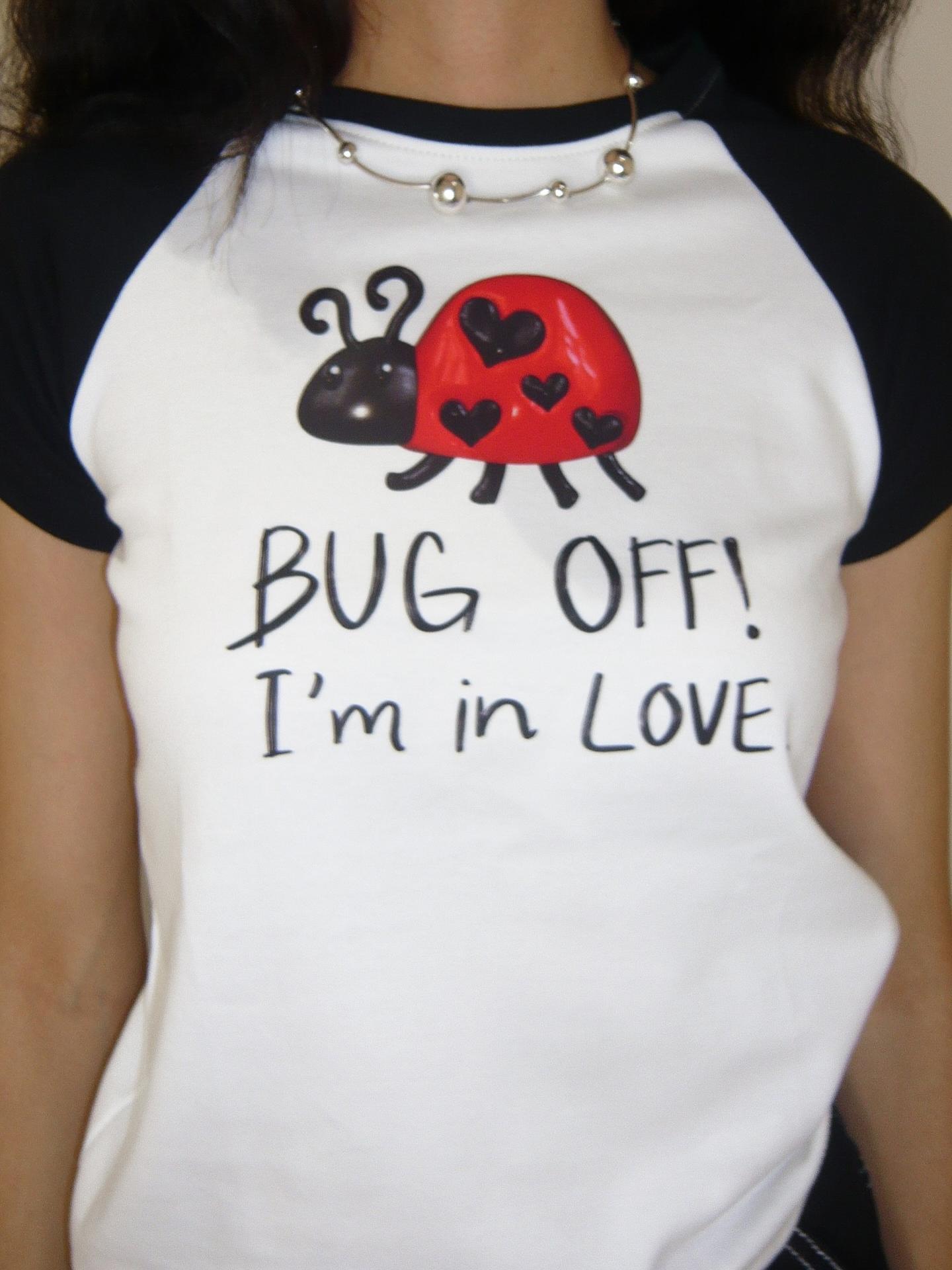 Korean Style Beetle Cartoon Print Color-Blocking Short-Sleeve Slim-Fit High-Stretch Cotton T-Shirt for Trendy Casual Wear Korean Style Beetle Cartoon Print Color-Blocking Short-Sleeve Slim-Fit High-Stretch Cotton T-Shirt for Trendy Casual Wear