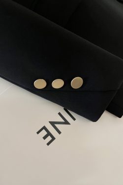 Korean Style Black Metal Buckle Vintage Blazer for Women - 2025 Spring Autumn Petite Fashion Jacket