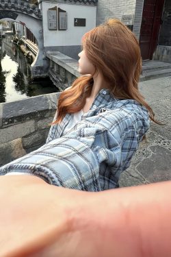 Korean-Style Blue Plaid Shirt Jacket for Women - Loose Casual Long Sleeve Top for Summer Fashion