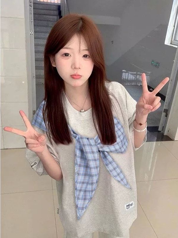 Korean Style Bow Tie Patterned Short Sleeve T-Shirt for Women - Summer 2025 College Fashion Trend Korean Style Bow Tie Patterned Short Sleeve T-Shirt for Women - Summer 2025 College Fashion Trend