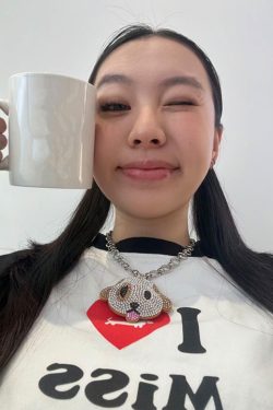 Korean Style Casual Loose Fit Color-Blocking Top with Youthful Dog Cartoon Print - Pure Cotton Comfort