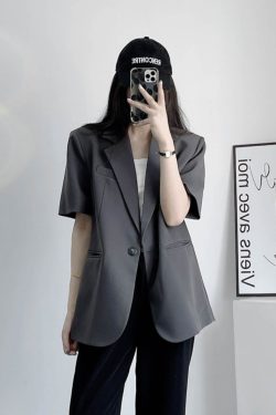 Korean-Style Casual Slimming Gray Oversized Short-Sleeve Blazer for Women - Spring/Summer 2025 Fashion Essential