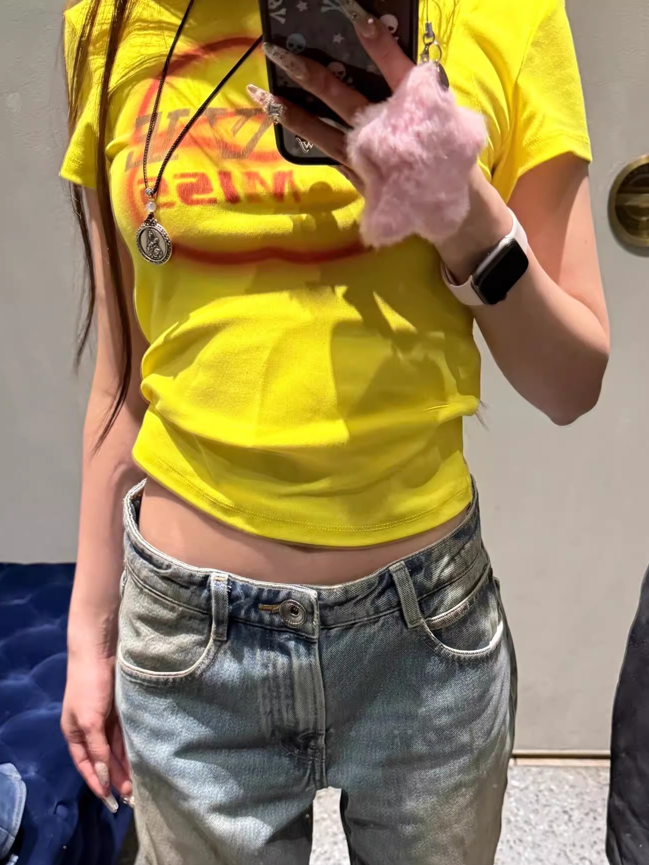 Korean Style Color-Blocking Letter Print Fitted Short-Sleeve Cotton T-Shirt for Women - High-Stretch Slim Fit 25SS Korean Style Color-Blocking Letter Print Fitted Short-Sleeve Cotton T-Shirt for Women - High-Stretch Slim Fit 25SS