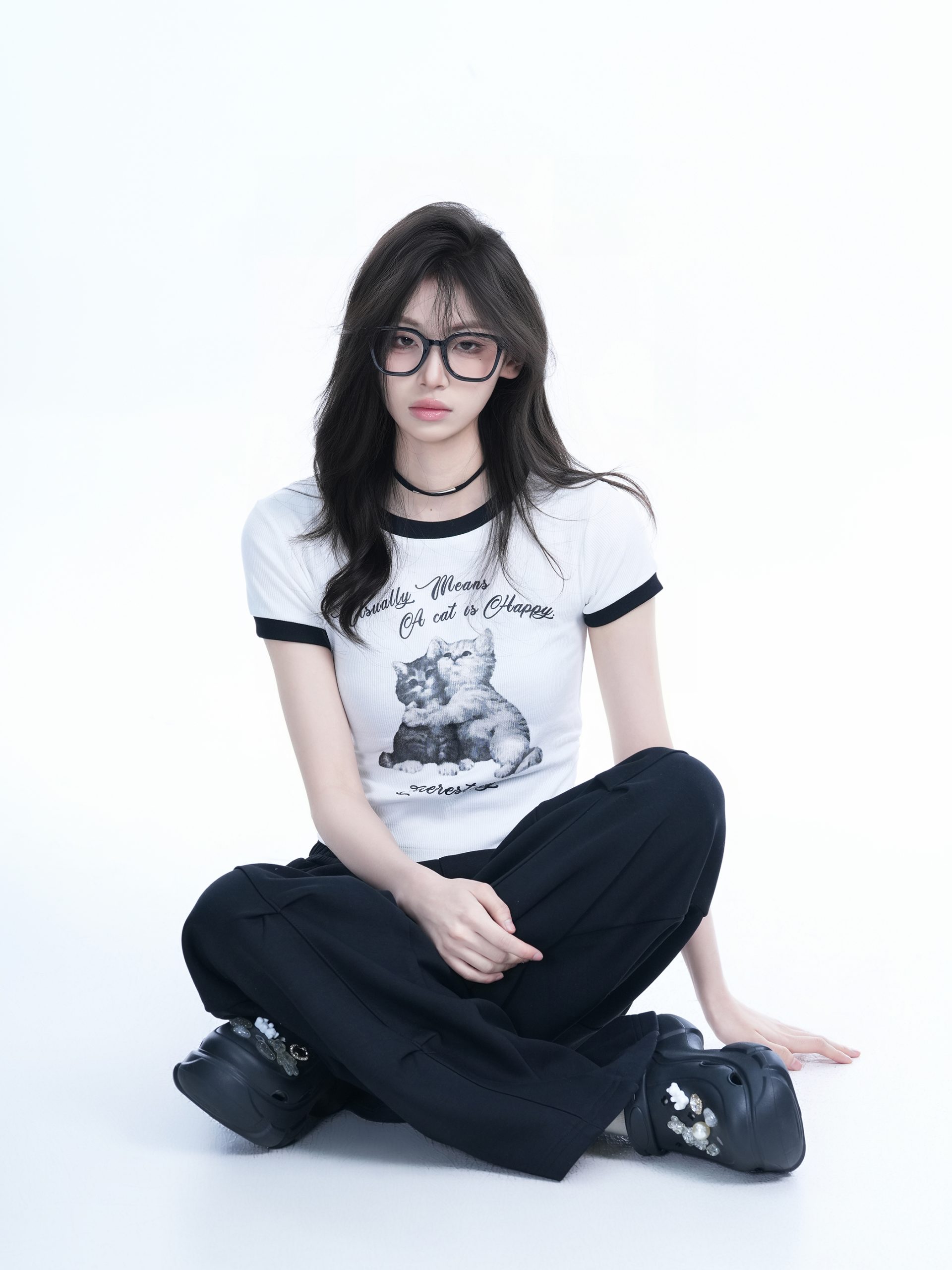 Korean Style Cute Gray Short-Sleeve T-Shirt for Women, Slim Fit Flattering Sweet Girl Top, Casual Y2K Fashion Tee Korean Style Cute Gray Short-Sleeve T-Shirt for Women, Slim Fit Flattering Sweet Girl Top, Casual Y2K Fashion Tee