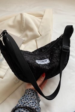 Korean Style Dumpling-Shaped Women's Crossbody Canvas Bag, Retro Niche Design, Versatile Nylon Shoulder Bag