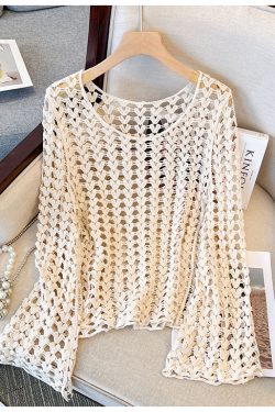 Korean Style Elegant Round Neck Hollow Out Long Sleeve Knitted Top with Built-In Padded Camisole - Summer Fashion Essential