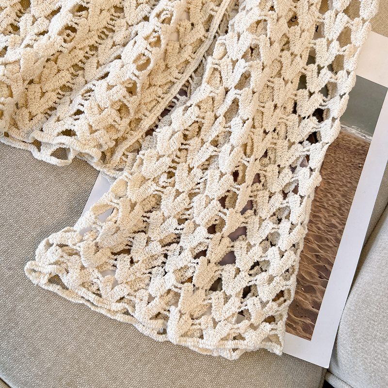 Korean Style Elegant Round Neck Hollow Out Long Sleeve Knitted Top with Built-In Padded Camisole - Summer Fashion Essential Korean Style Elegant Round Neck Hollow Out Long Sleeve Knitted Top with Built-In Padded Camisole - Summer Fashion Essential