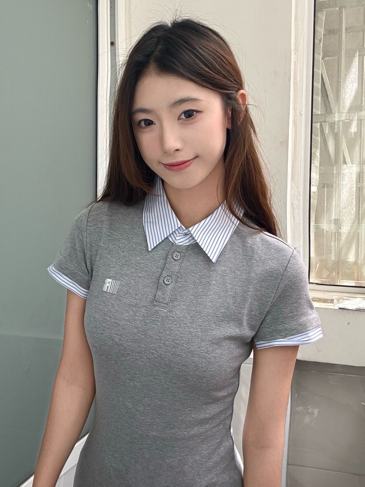 Korean Style Embroidered Polo Collar Short Sleeve T-Shirt for Women, Slim Fit Spliced Two-Piece Summer College Look Korean Style Embroidered Polo Collar Short Sleeve T-Shirt for Women, Slim Fit Spliced Two-Piece Summer College Look