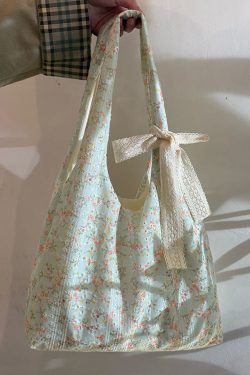 Korean-Style Floral Canvas Tote Bag for Women, 2025 Large-Capacity Commuting Shoulder Bag