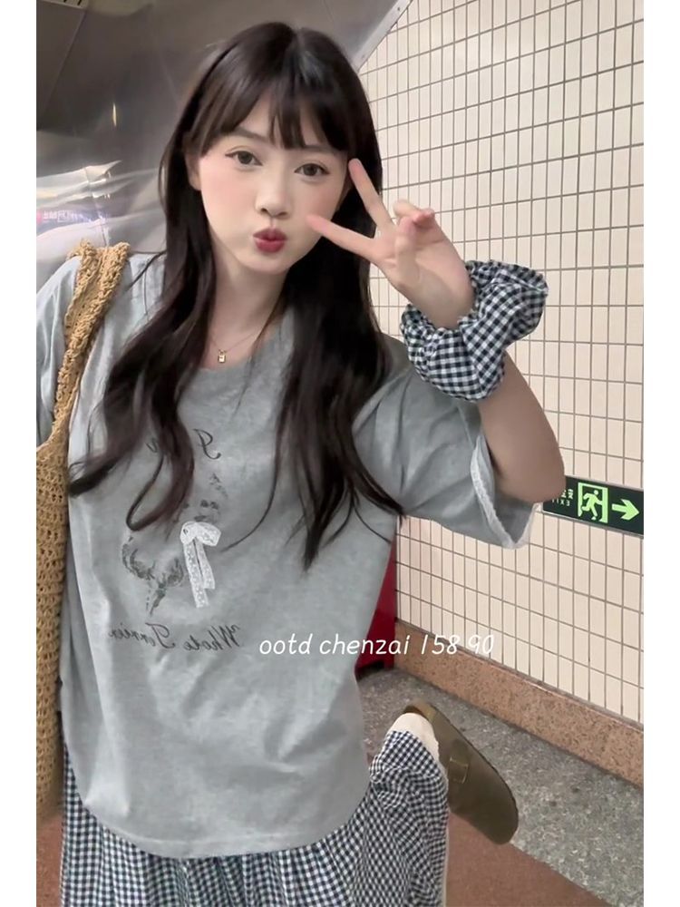 Korean-Style Gray Short Sleeve T-Shirt with Lace Spliced Unique Shoulders - Trendy Summer 2025 Women's Internet Celebrity Top Korean-Style Gray Short Sleeve T-Shirt with Lace Spliced Unique Shoulders - Trendy Summer 2025 Women's Internet Celebrity Top
