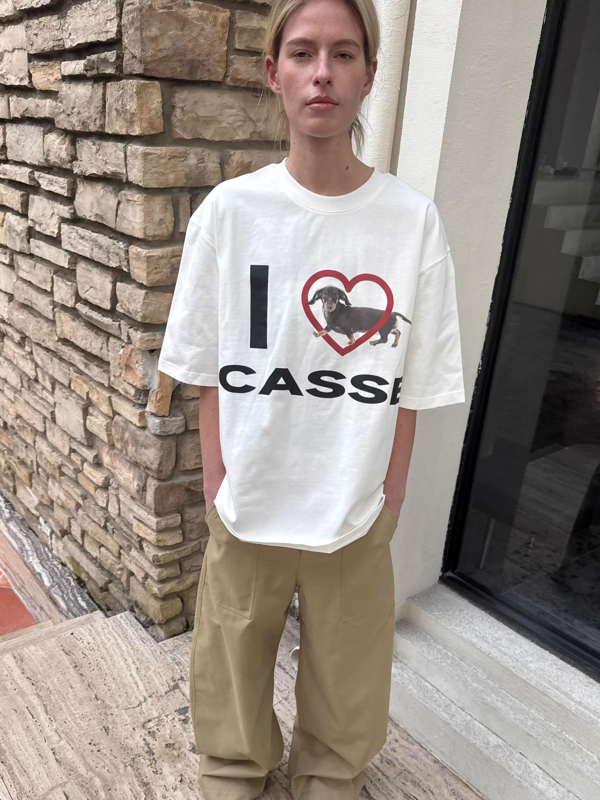 Korean Style Heart-Shaped Sausage Dog Cartoon Print Casual Loose Cotton Short Sleeve T-Shirt Top for Everyday Wear Korean Style Heart-Shaped Sausage Dog Cartoon Print Casual Loose Cotton Short Sleeve T-Shirt Top for Everyday Wear