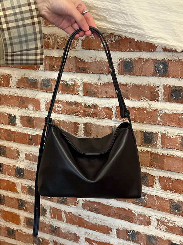 Korean-Style High-End Soft Leather Tote Bag 2025 - Minimalist Shoulder & Crossbody Handbag for Niche Fashion Lovers Korean-Style High-End Soft Leather Tote Bag 2025 - Minimalist Shoulder & Crossbody Handbag for Niche Fashion Lovers